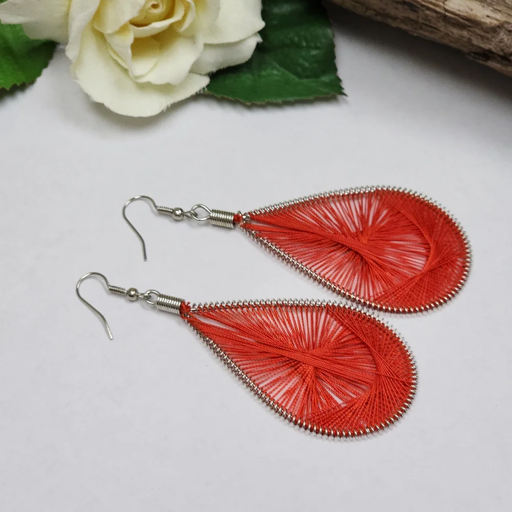 Elegant Red Teardrop Dreamcatcher Thread Earrings